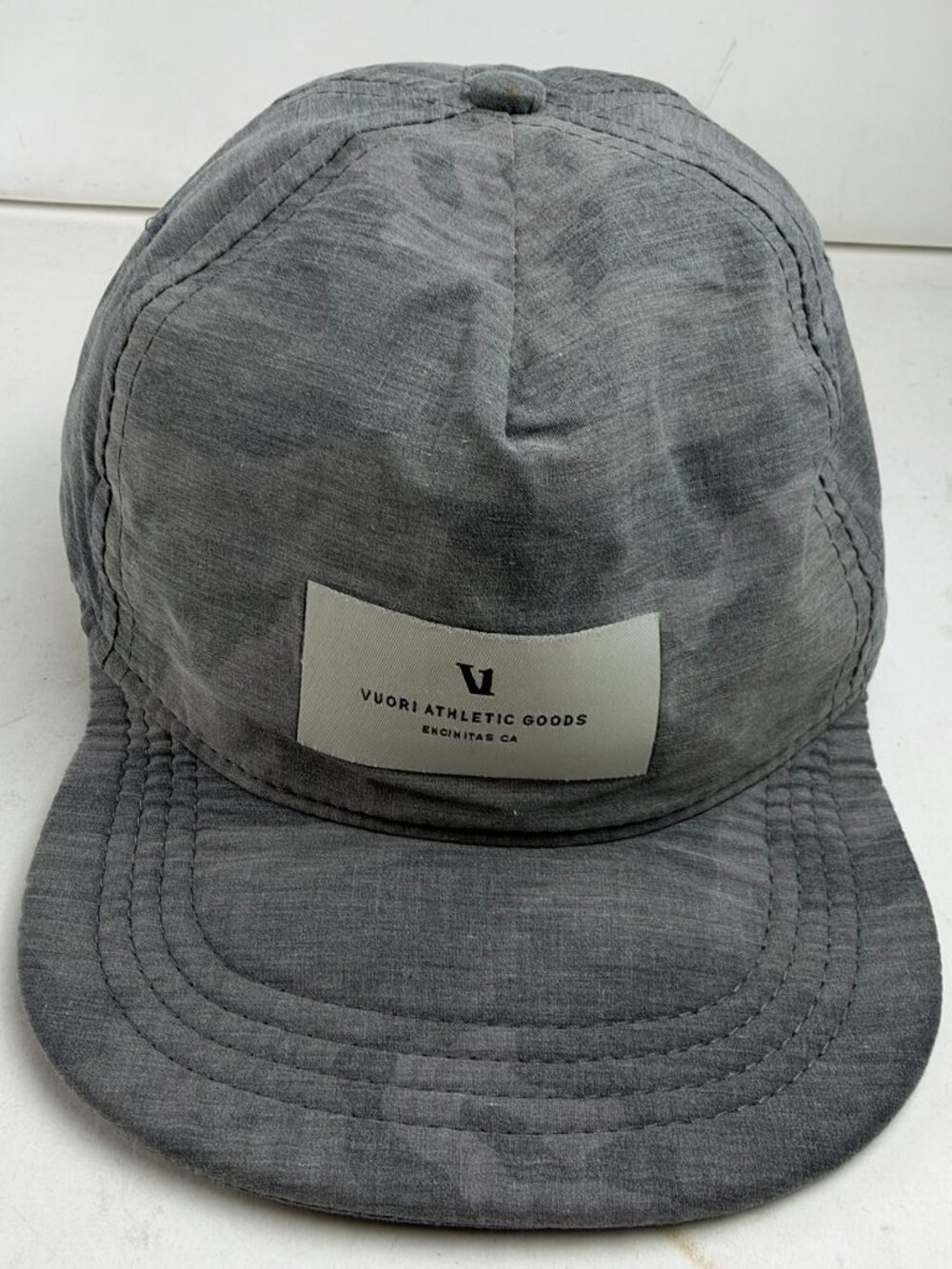 Vuori Athletic Goods Encinitas CA Grey Camo Strapback Running Hat One Size O/S